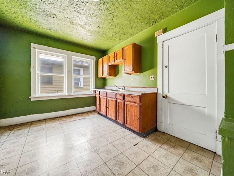 3123 E 94th Street , Cleveland, OH 44104 Photo 24