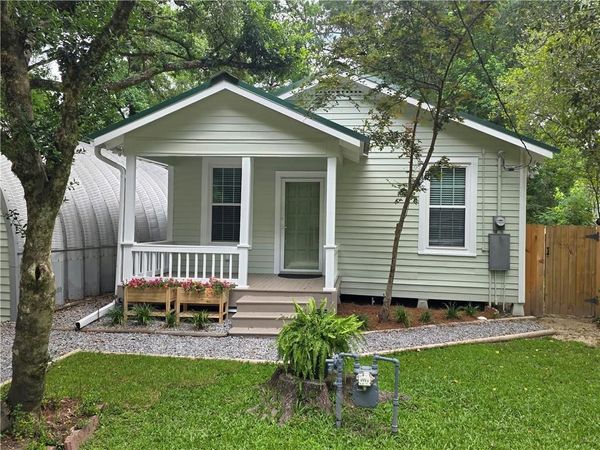 424 E MAGEE Street , Covington, LA 70433