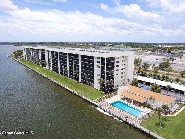 250 S Sykes Creek Parkway , Unit B308, Merritt Island, FL 32952