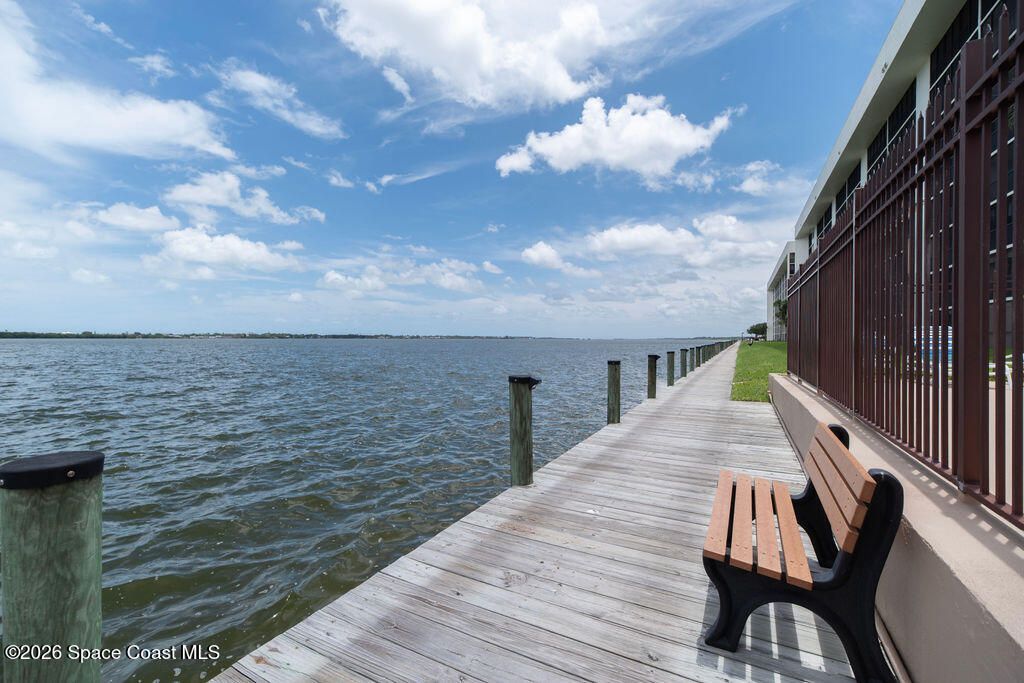 250 S Sykes Creek Parkway, Unit B308, Merritt Island, FL 32952 Photo