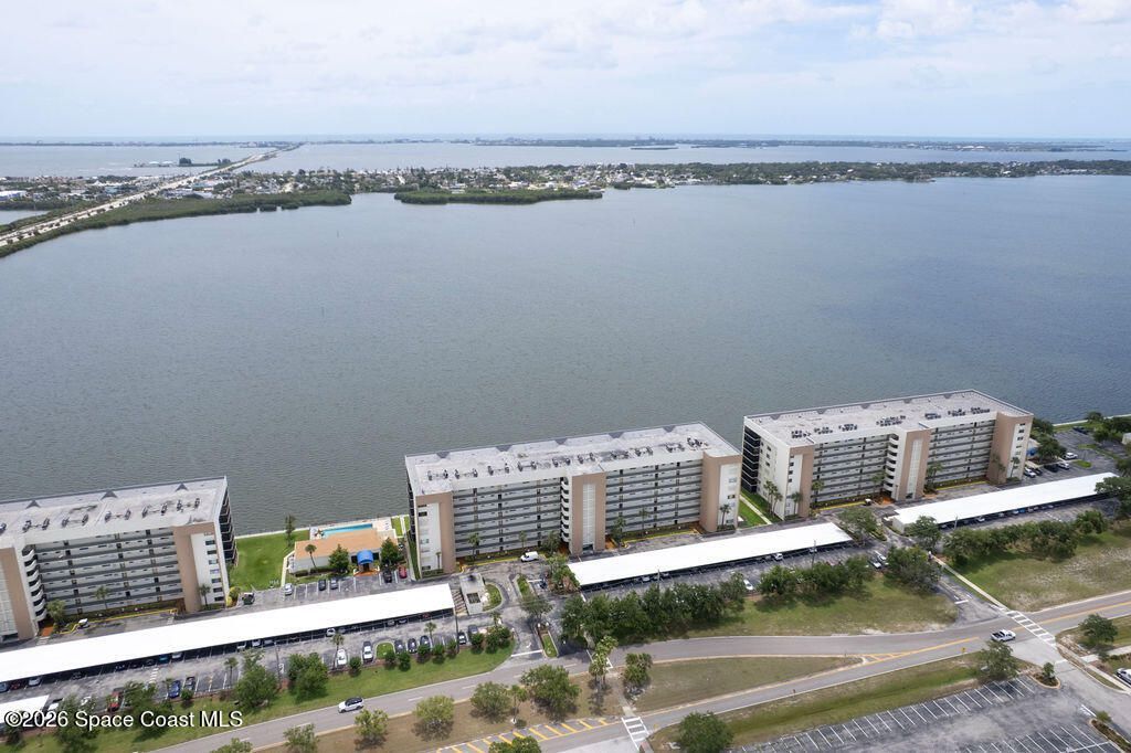 250 S Sykes Creek Parkway, Unit B308, Merritt Island, FL 32952 Photo