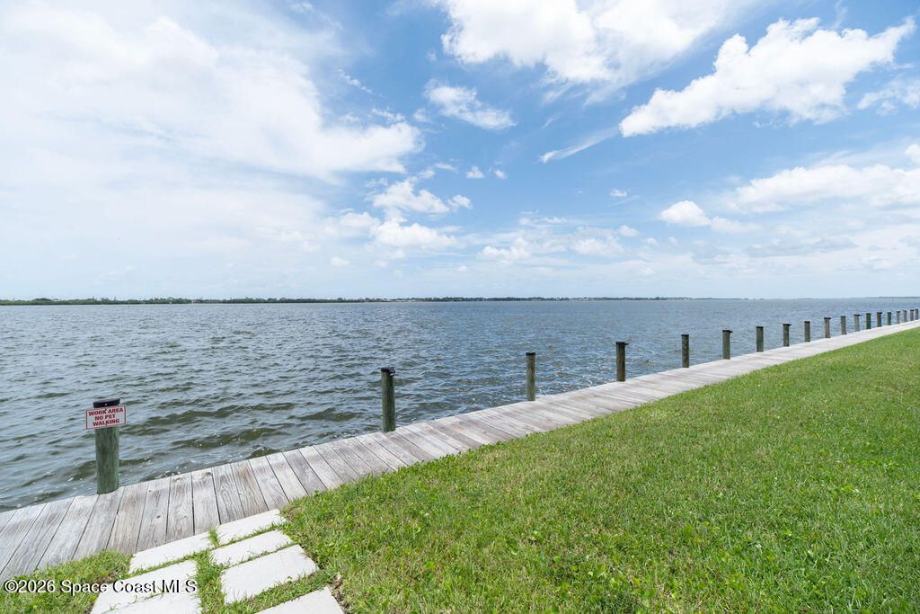 250 S Sykes Creek Parkway, Unit B308, Merritt Island, FL 32952 Photo