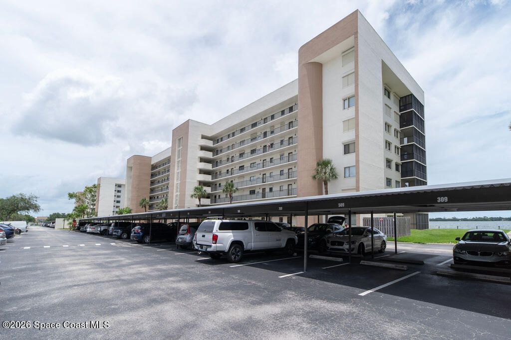 250 S Sykes Creek Parkway, Unit B308, Merritt Island, FL 32952 Photo