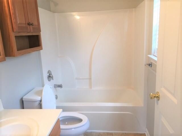 5110 Scarsdale Avenue Photo 12