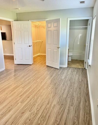 5110 Scarsdale Avenue Photo 8