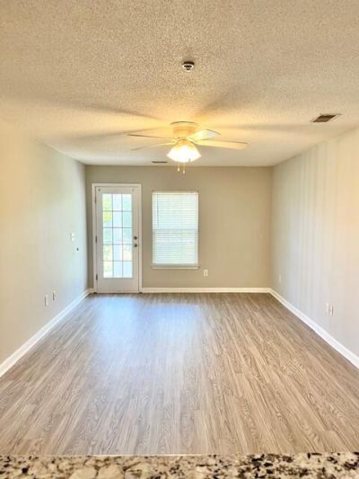 5110 Scarsdale Avenue Photo 9