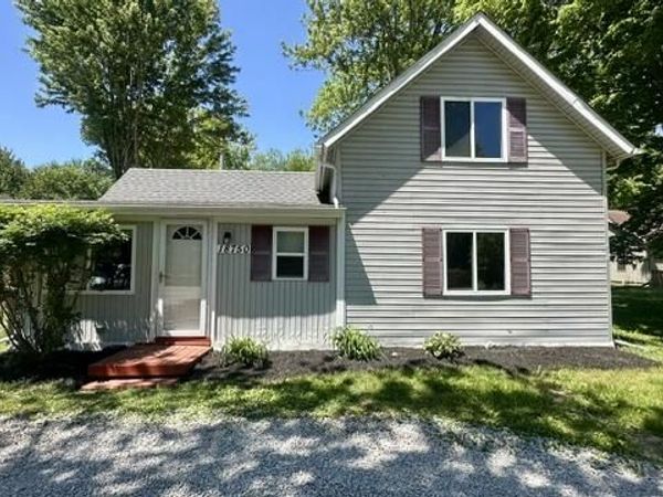 18750 Sumpter Road, Belleville, MI 48111