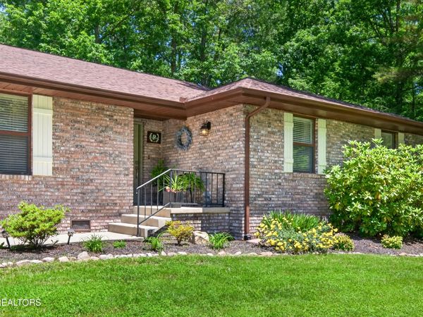 106 Overlook Cove, Crossville, TN 38558