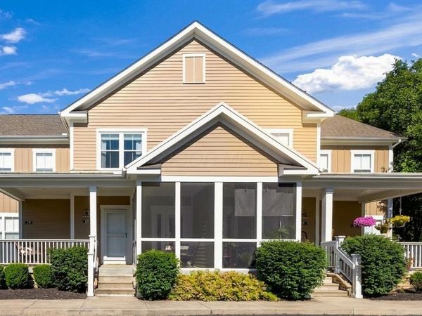 81 Traditions Way , Powell, OH 43065
