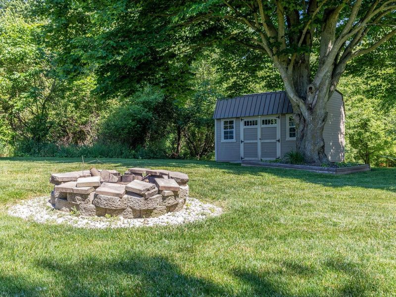 866 Winesap Drive , Howard, OH 43028 Photo 30