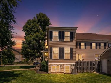 6377 Nottinghill Trail Drive , Unit 1, Canal Winchester, OH 43110