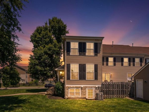 6377 Nottinghill Trail Drive , Unit 1, Canal Winchester, OH 43110
