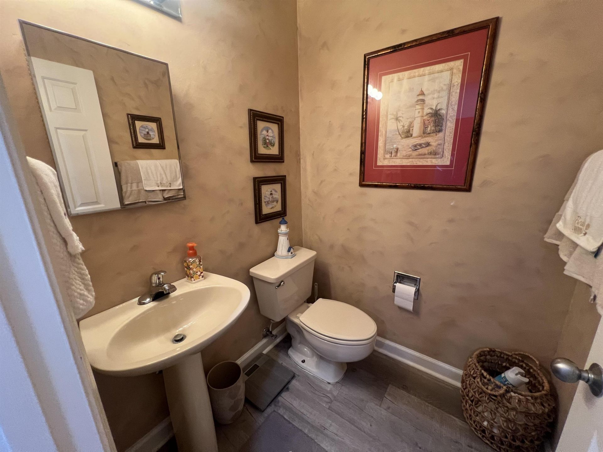 435 Ocean Creek Dr. Photo 4