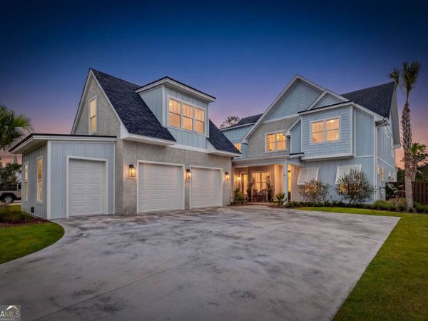 28 Orchard Road, St. Simons, GA 31522
