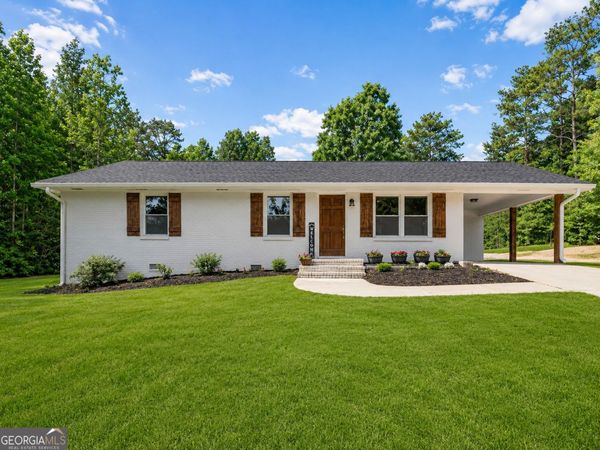 899 Simmons Road, Social Circle, GA 30025