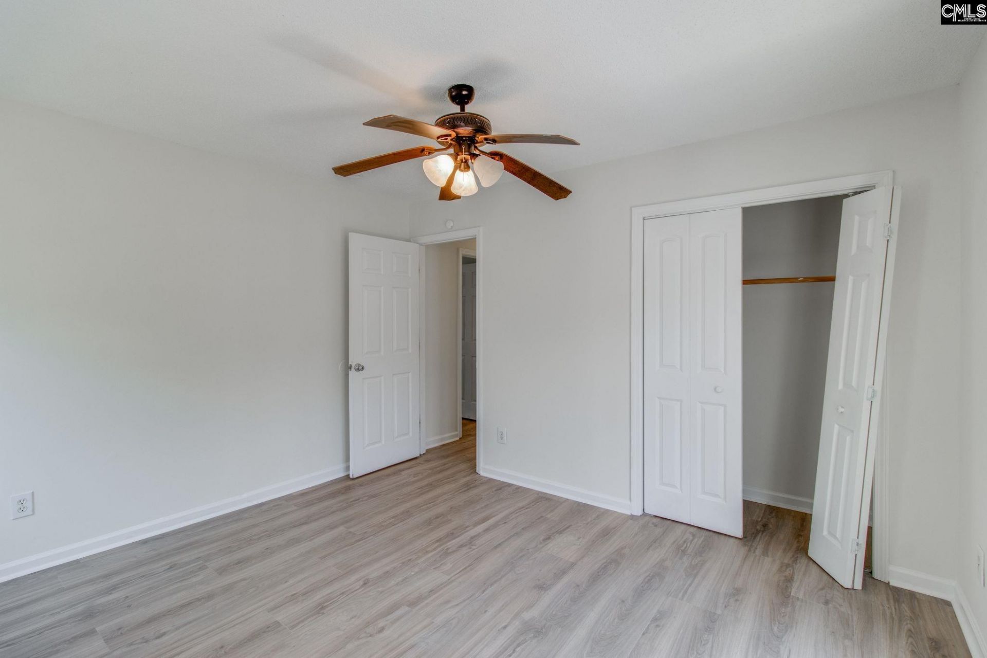 207 Southdown Drive  Photo 24