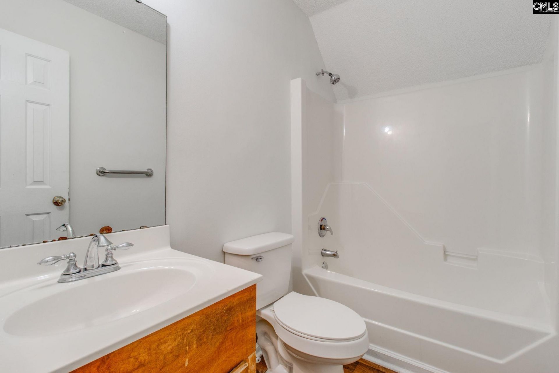 207 Southdown Drive  Photo 26