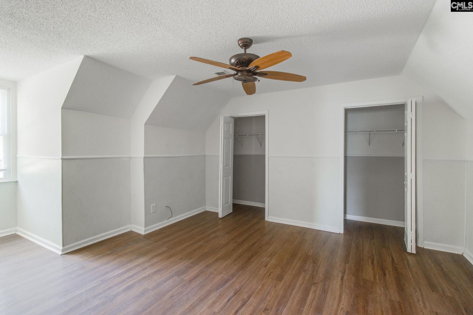 207 Southdown Drive  Photo 29