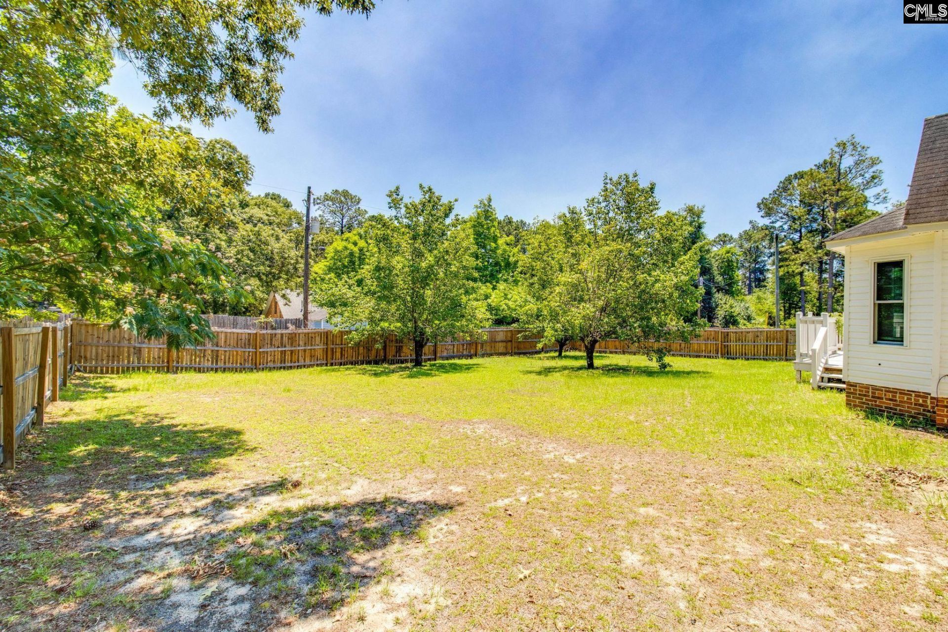 207 Southdown Drive  Photo 33