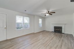207 Southdown Drive  photo 4