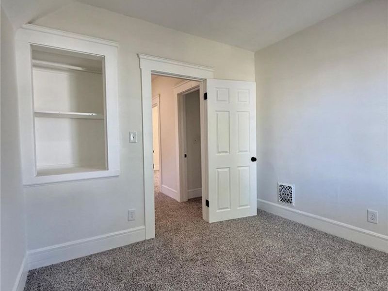 3374 W 88th Street , Cleveland, OH 44102 Photo 17