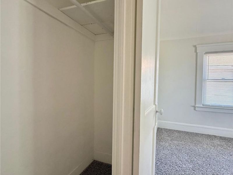 3374 W 88th Street , Cleveland, OH 44102 Photo 24