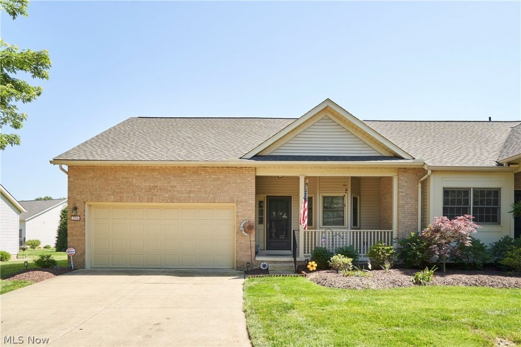 please call., Uniontown, OH, 44685 - MLS ID#5216300 - Single