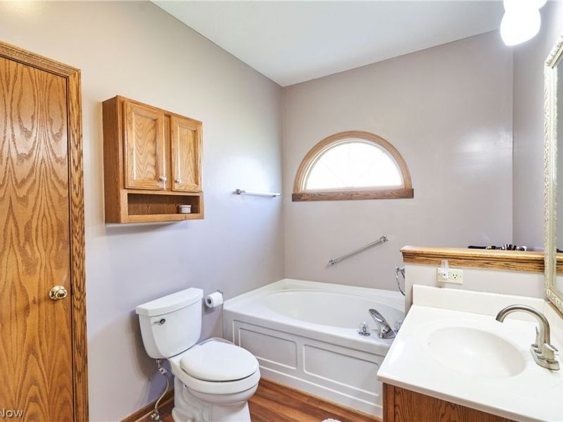 2574 Cardington Green, Uniontown, OH 44685 Photo 14
