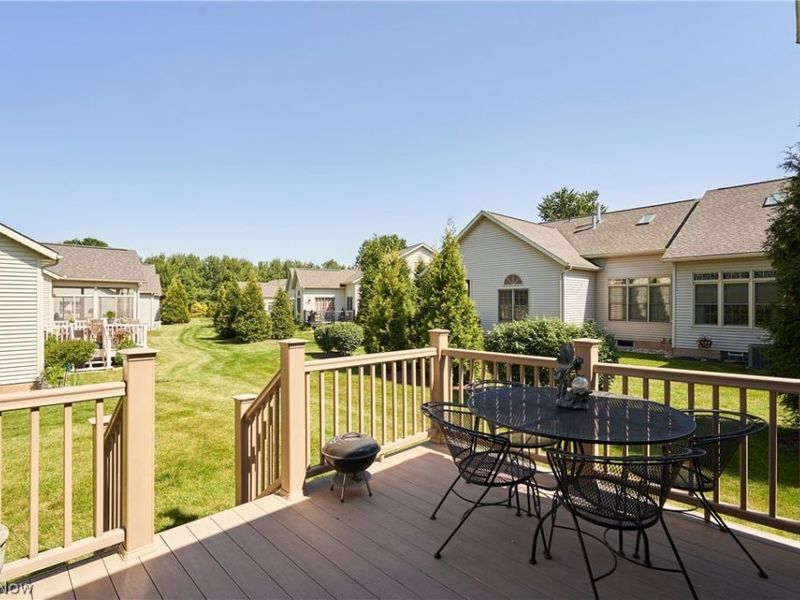 2574 Cardington Green, Uniontown, OH 44685 Photo 26
