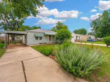 1014 S Edwards Ave, Wichita, KS 67213