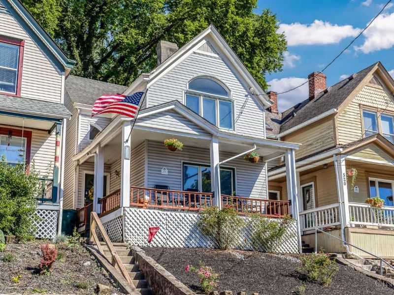 522 Hoge Street, Cincinnati, OH 45226 Photo 2