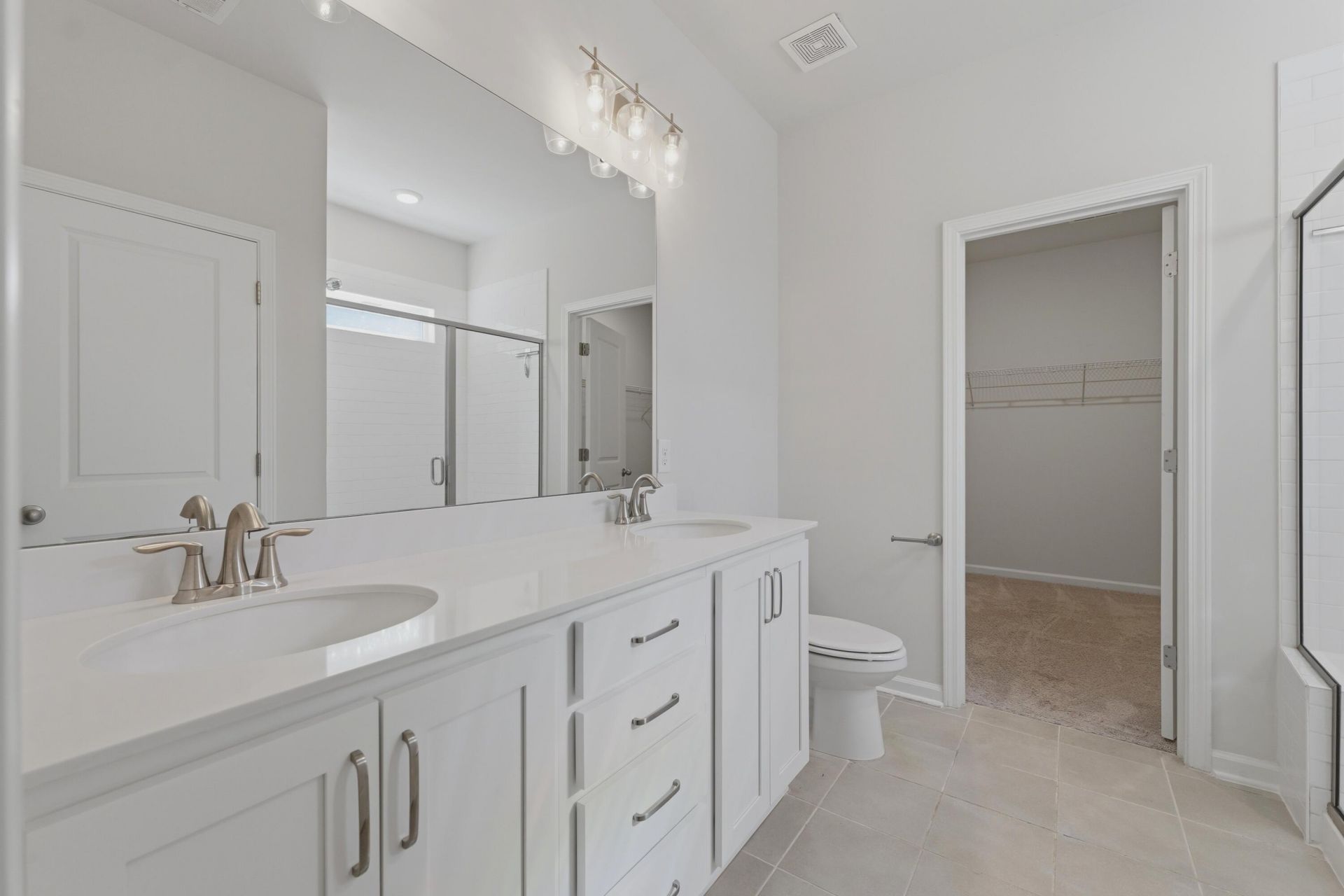 559 Abigail Street Photo 29