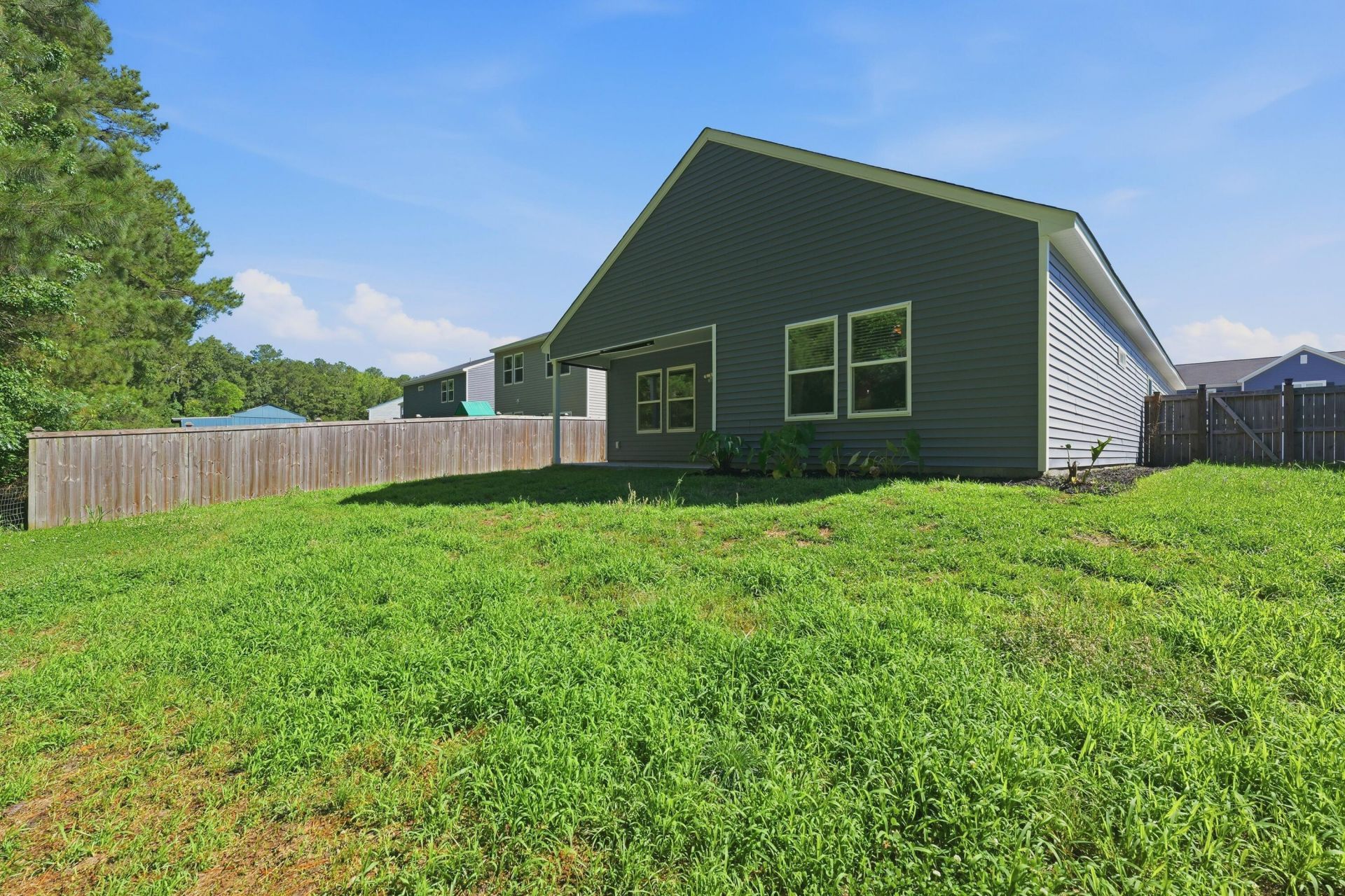 559 Abigail Street Photo 45