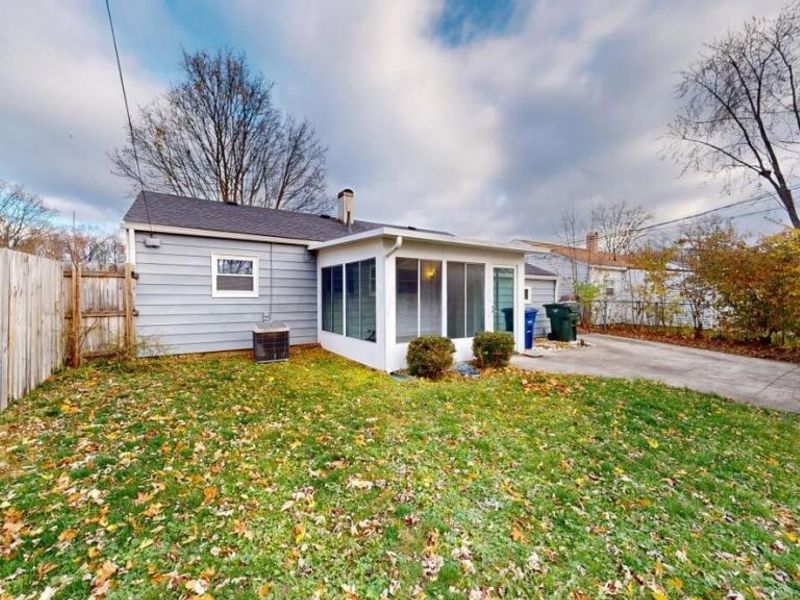 1009 Minerva Avenue , Columbus, OH 43229 Photo 10