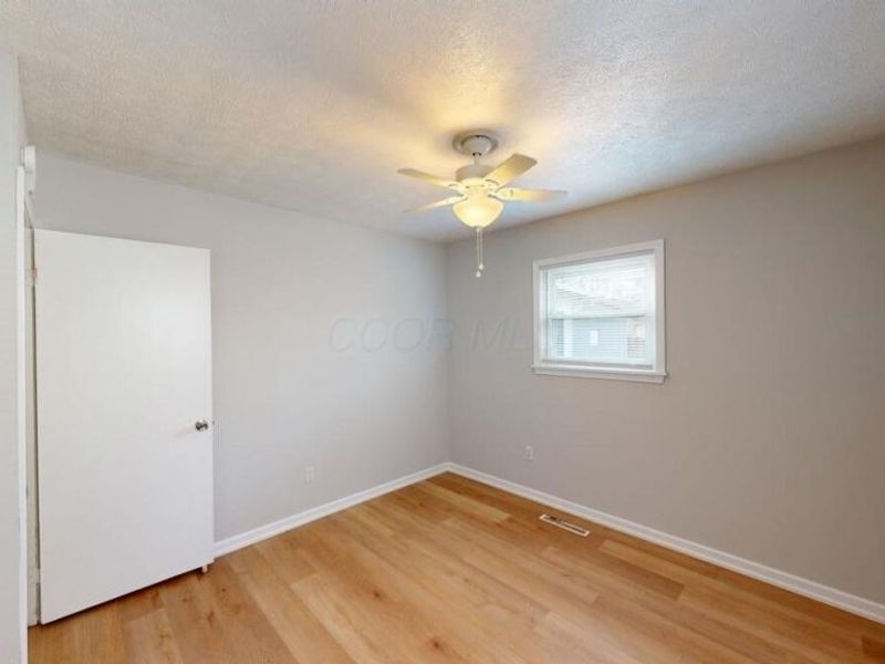 1009 Minerva Avenue , Columbus, OH 43229 Photo 13