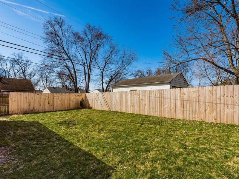 1009 Minerva Avenue , Columbus, OH 43229 Photo 8