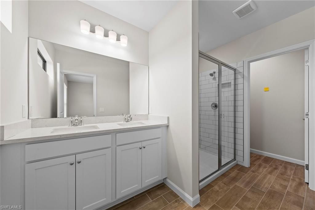 27906 Radiant Ct , Bonita Springs, FL 34135 Photo
