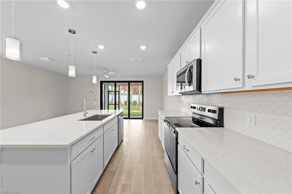 27906 Radiant Ct , Bonita Springs, FL 34135 Photo