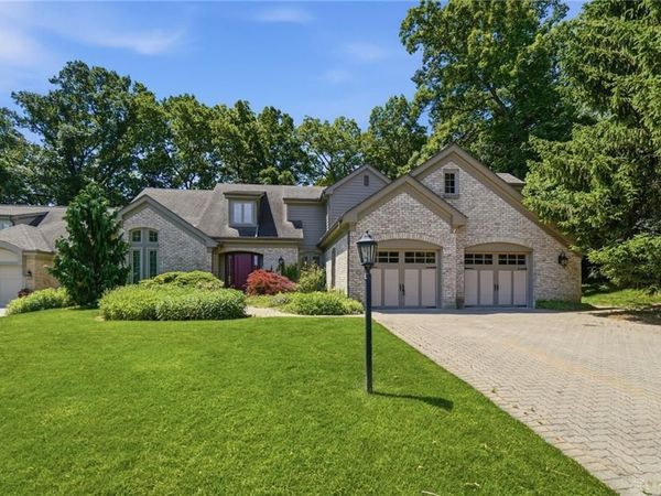 5618 Duck Row, Washington TWP, OH 45429