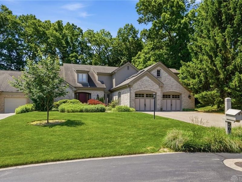5618 Duck Row, Washington Township, OH 45429 Photo 2