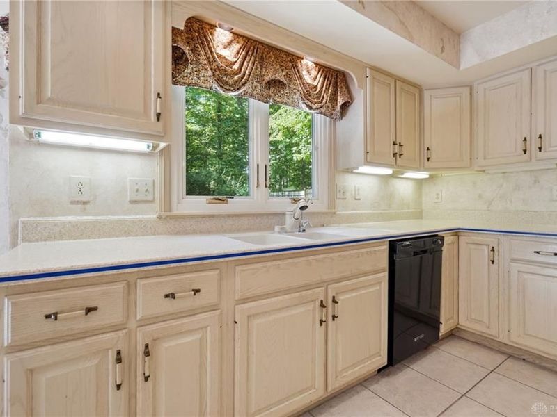 5618 Duck Row, Washington Township, OH 45429 Photo 30