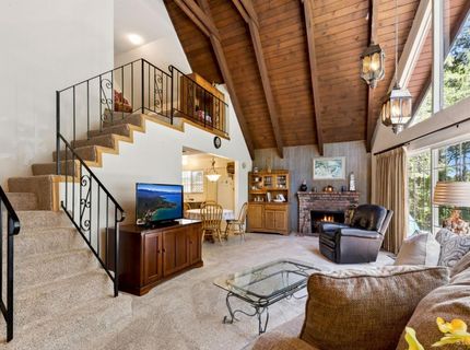 1405 Friant Drive, South Lake Tahoe, CA 96150 Photo