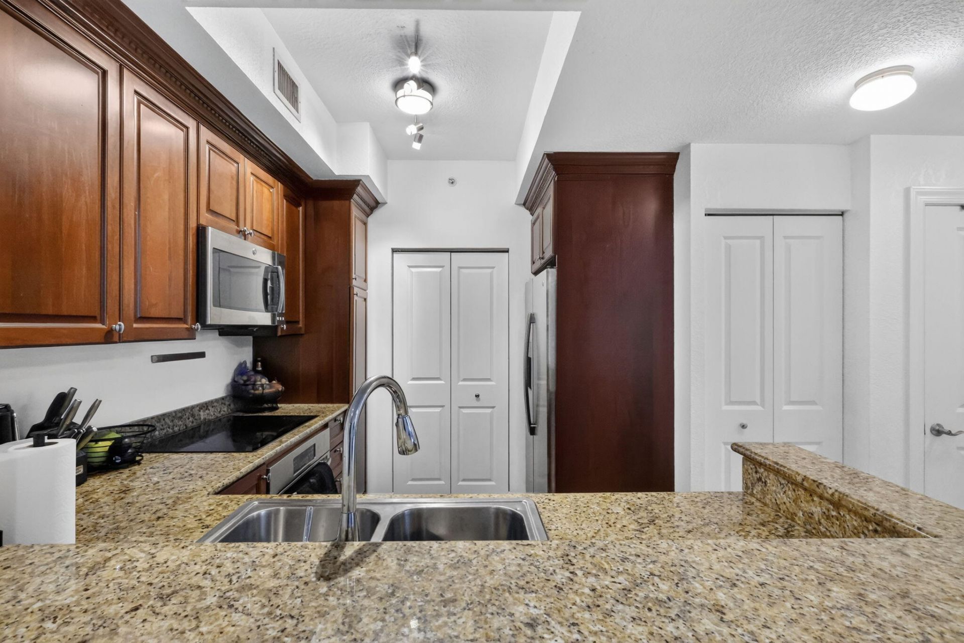 1660 Renaissance Commons Boulevard, Unit 2424, Boynton Beach, FL 33426 Photo