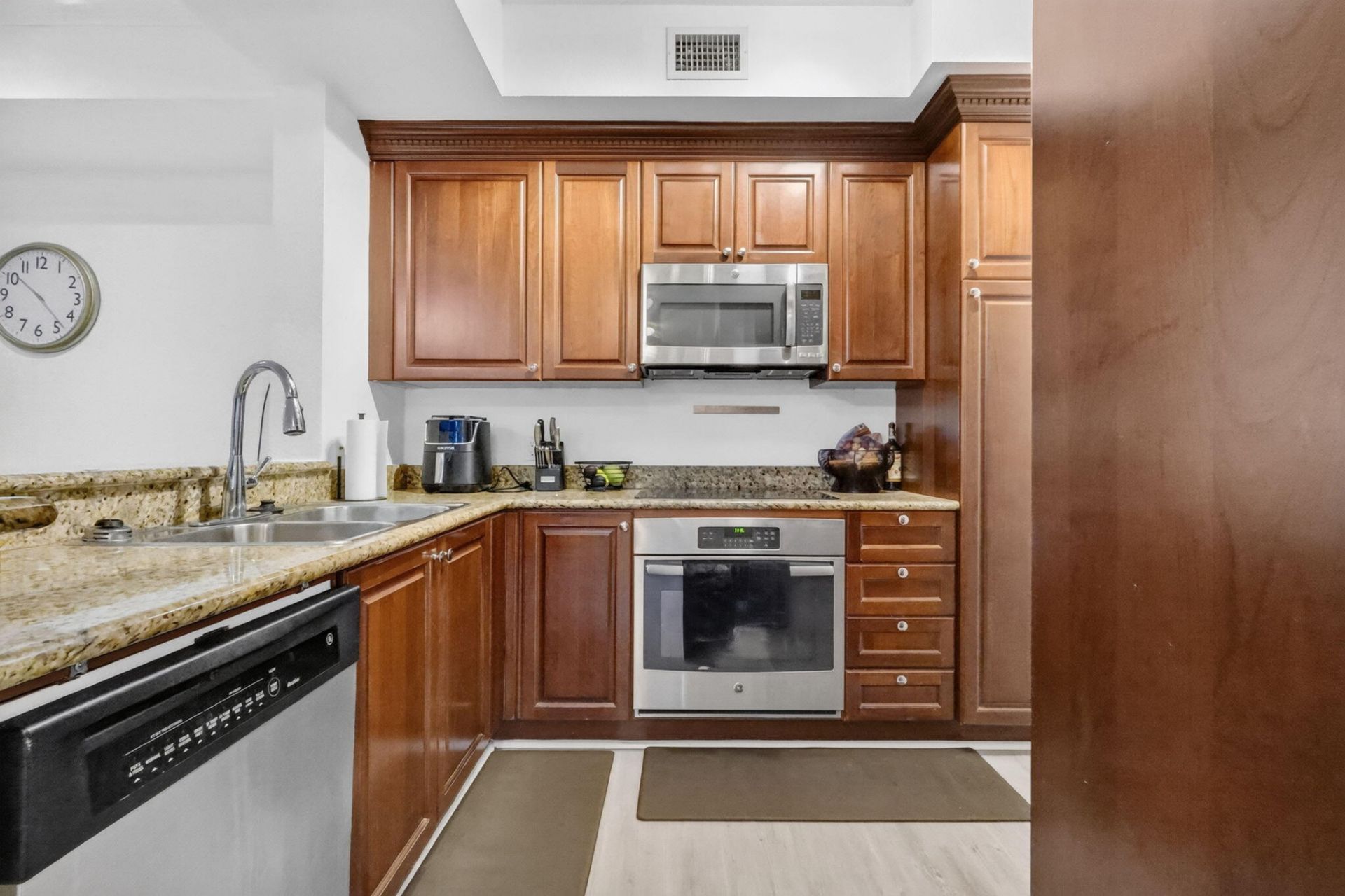 1660 Renaissance Commons Boulevard, Unit 2424, Boynton Beach, FL 33426 Photo