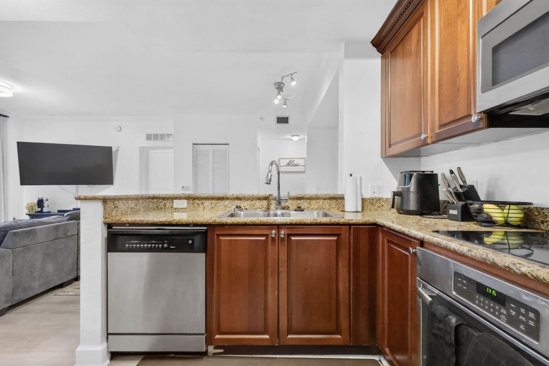1660 Renaissance Commons Boulevard, Unit 2424, Boynton Beach, FL 33426 Photo