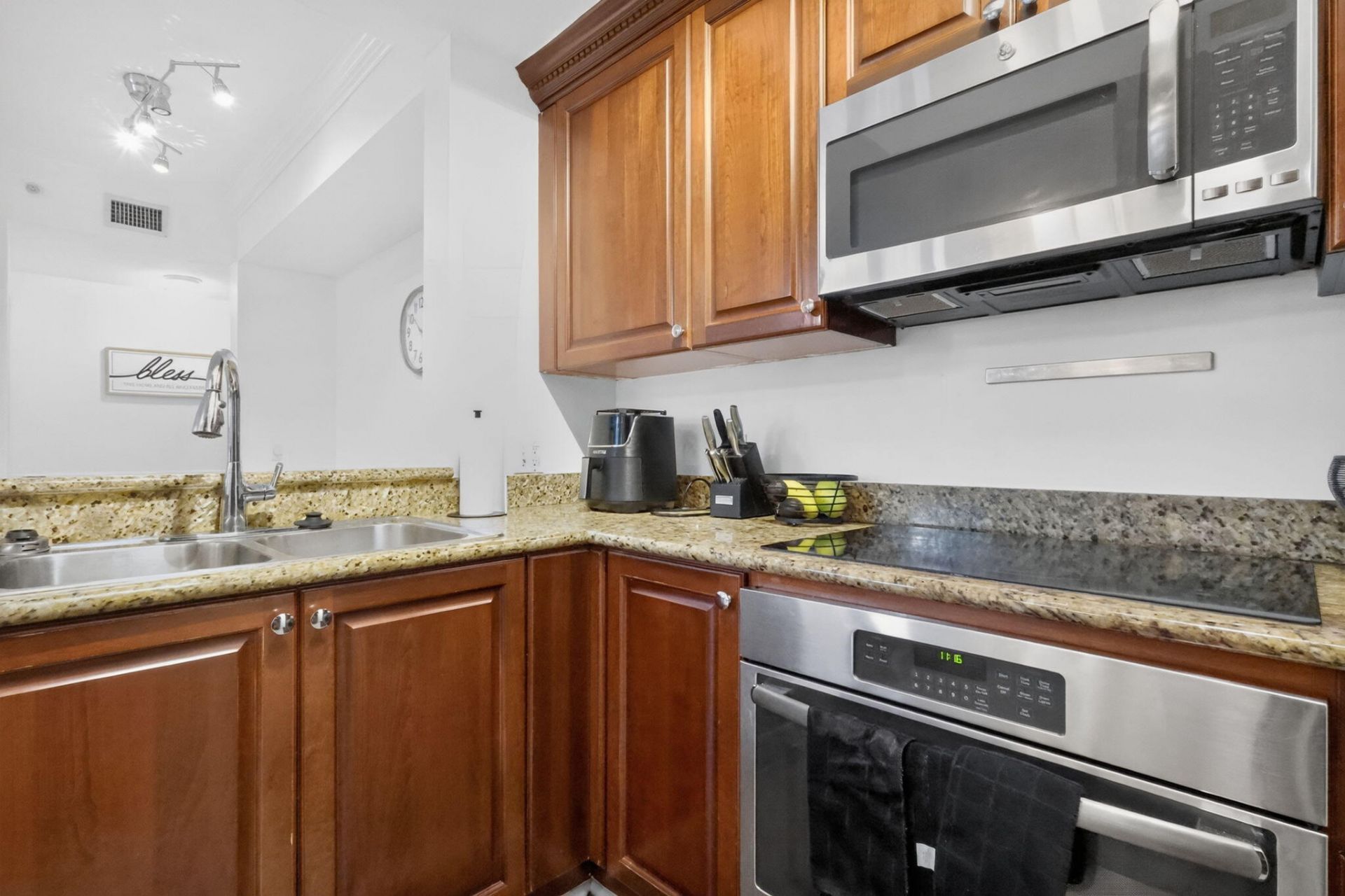 1660 Renaissance Commons Boulevard, Unit 2424, Boynton Beach, FL 33426 Photo