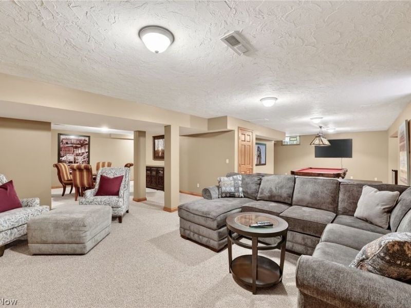 29998 Hilliard Boulevard , Westlake, OH 44145 Photo 18