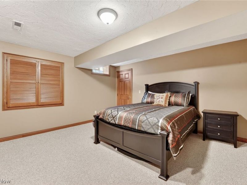 29998 Hilliard Boulevard , Westlake, OH 44145 Photo 20