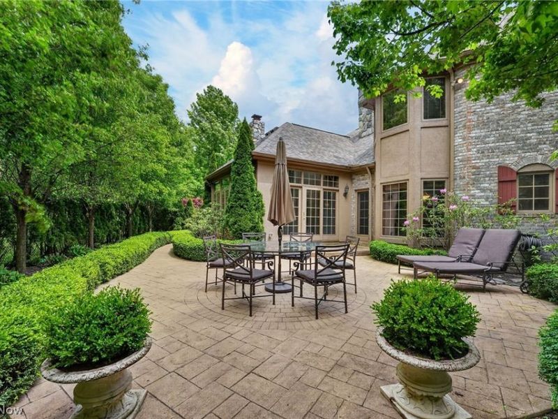 29998 Hilliard Boulevard , Westlake, OH 44145 Photo 21