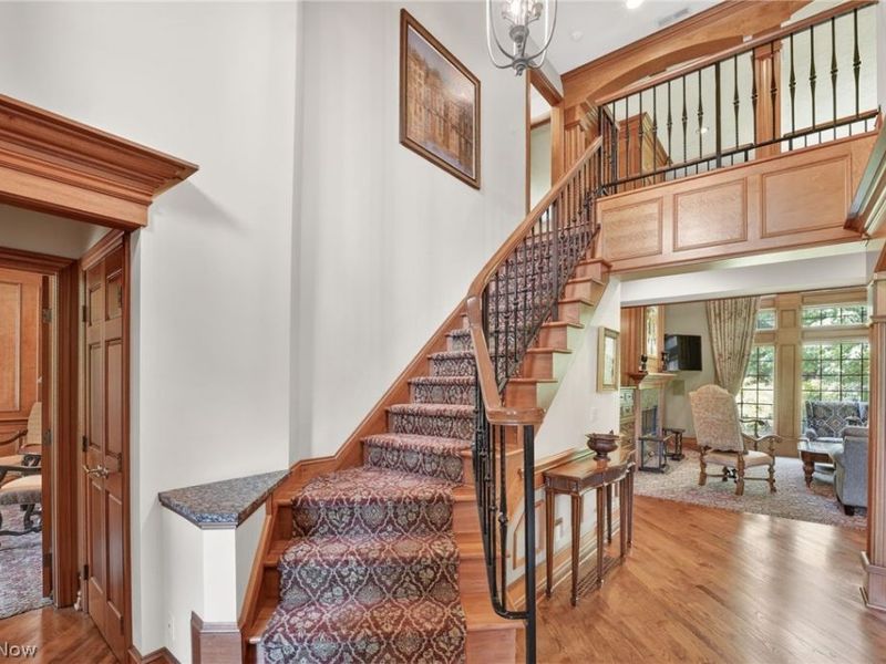 29998 Hilliard Boulevard , Westlake, OH 44145 Photo 3